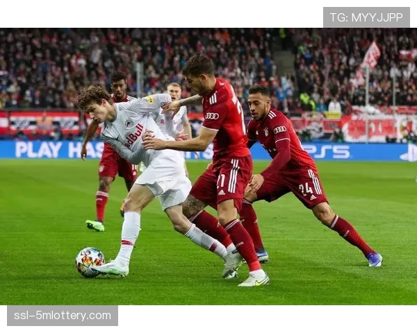 拜仁传球成功率高达92%，控球率碾压圣保利展现统治力